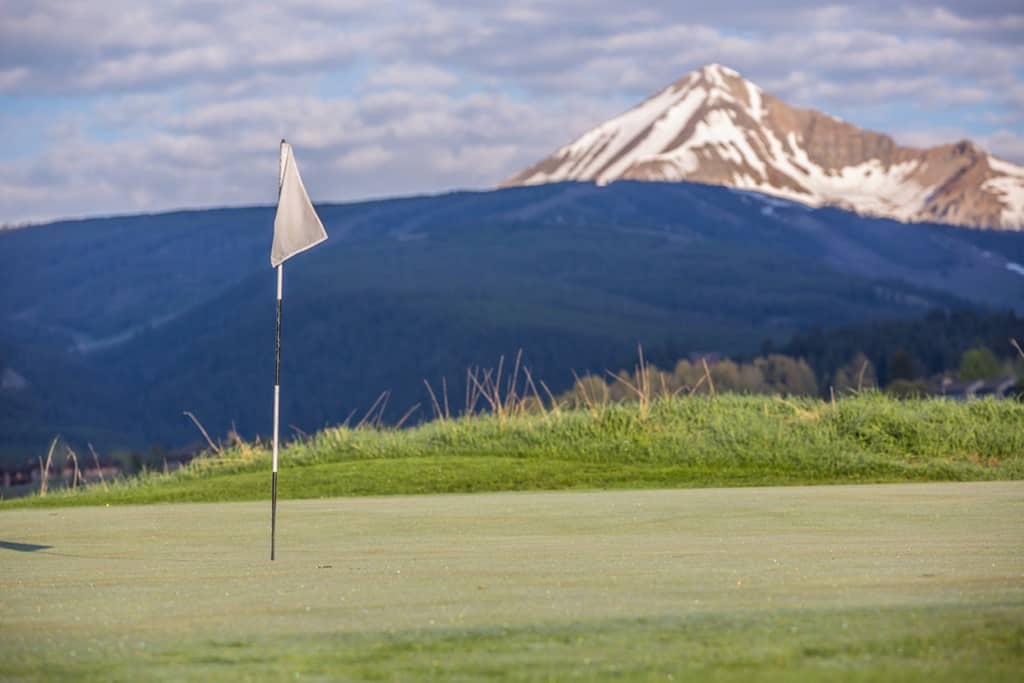Big sky, short season - Golf Course Industry