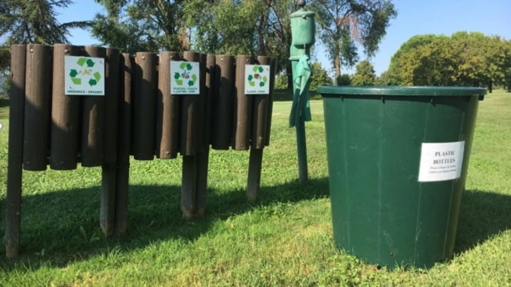 Players and patrons were encouraged to recycle on the course.