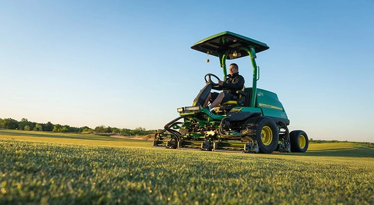© David Mjolsness/John Deere