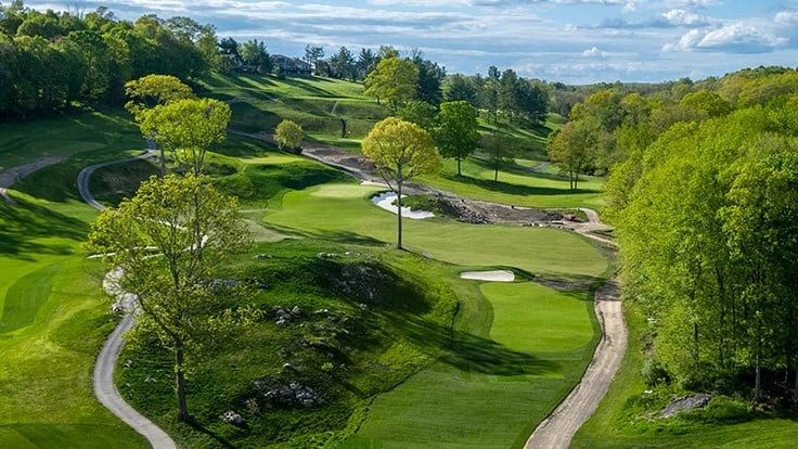 Aspetuck Valley Country Club is one of three projects in the New York Metropolitan area where Heritage Links has recently executed work.