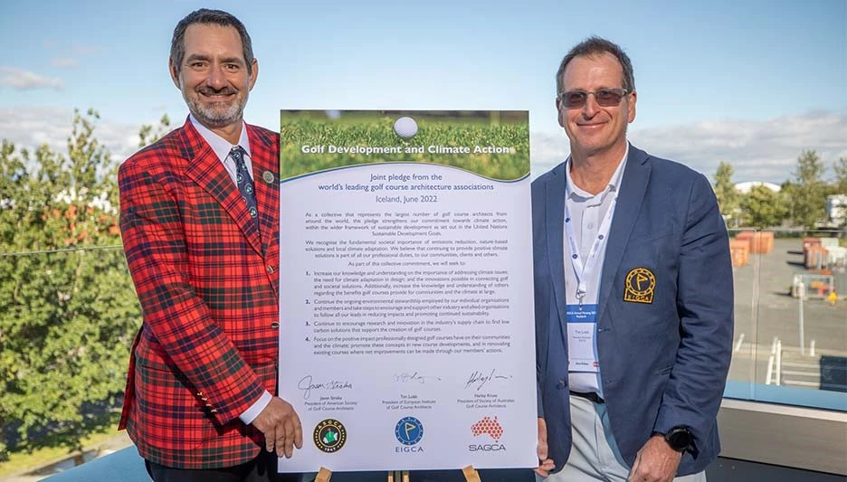 ASGCA President Jason Straka, left, and EIGCA President Tim Lobb.